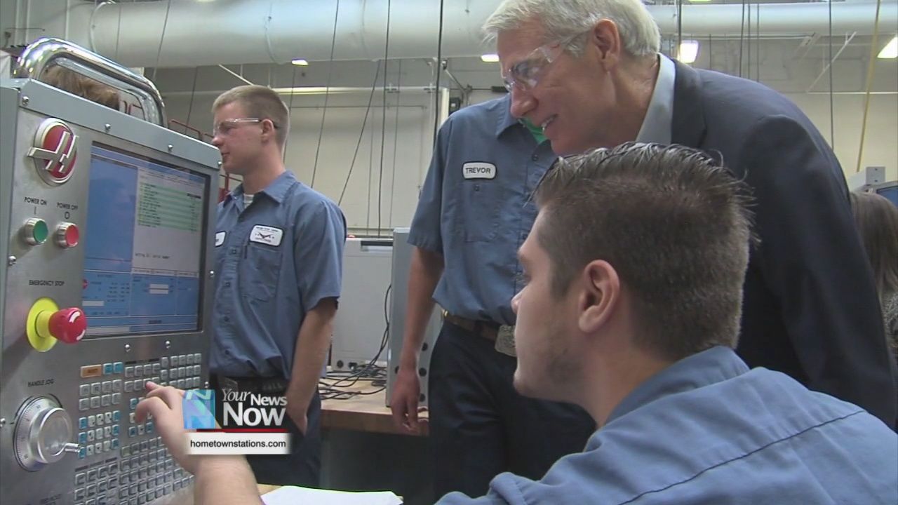 Senator Rob Portman pushes bill to help improve job skills training